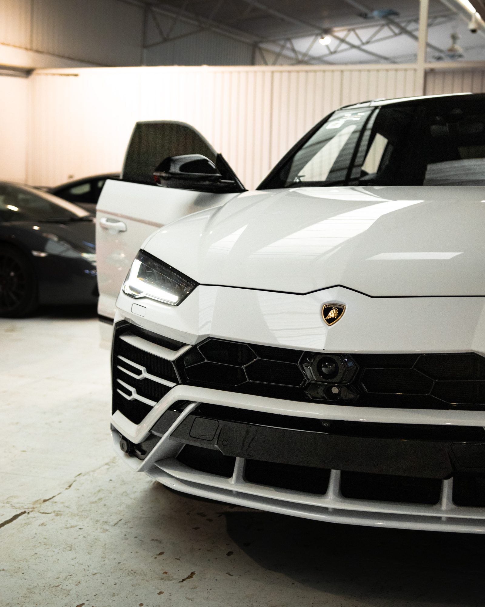 Lamborghini Urus con protección Viking, vista frontal